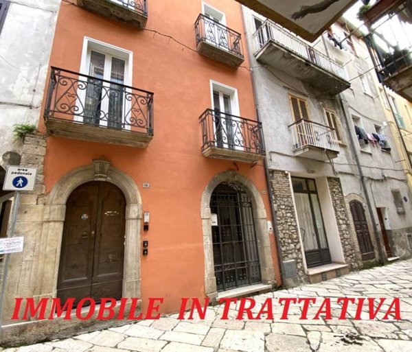 casa indipendente in vendita a Fondi