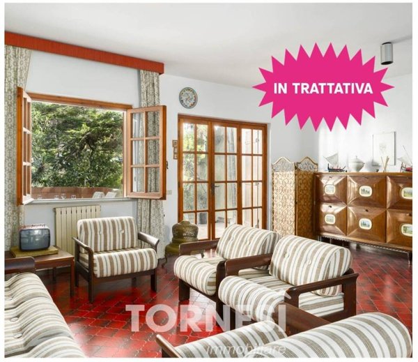 casa indipendente in vendita a Fondi