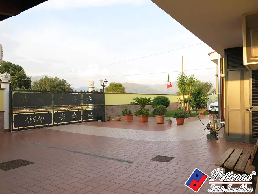 casa indipendente in vendita a Fondi
