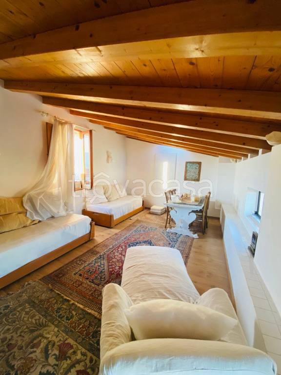 casa indipendente in vendita a Fondi