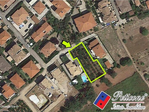 casa indipendente in vendita a Fondi in zona Querce
