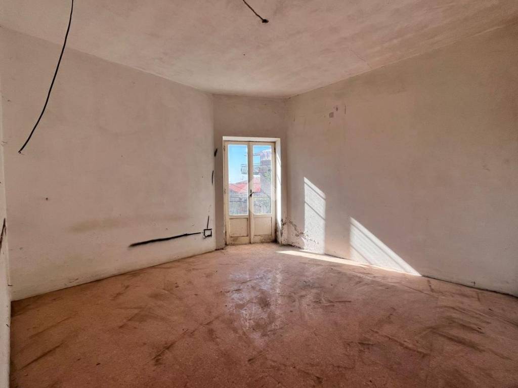 casa indipendente in vendita a Fondi