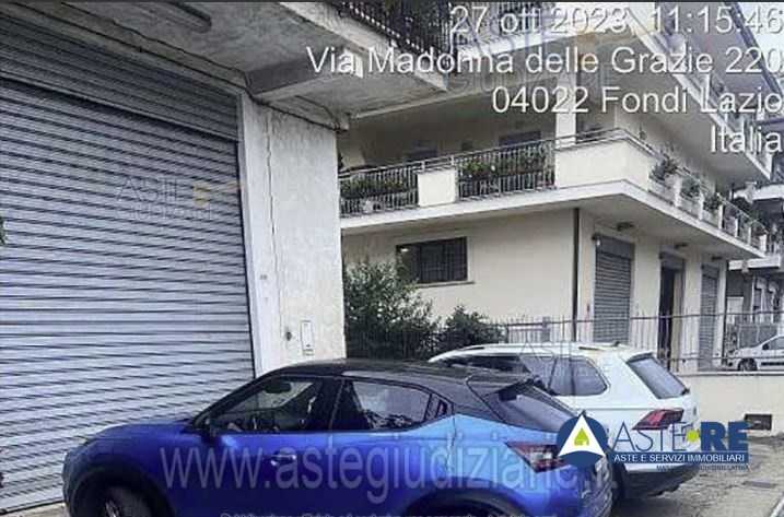 intera palazzina in vendita a Fondi