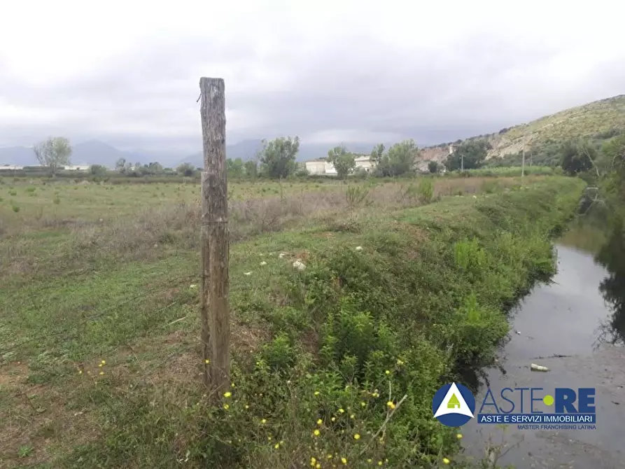 terreno edificabile in vendita a Fondi