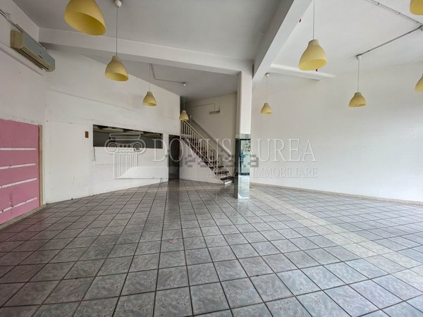 locale commerciale in vendita a Fondi