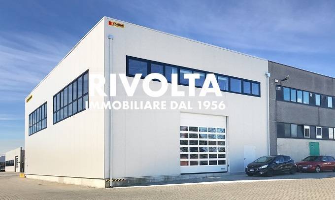 locale commerciale in vendita a Fondi