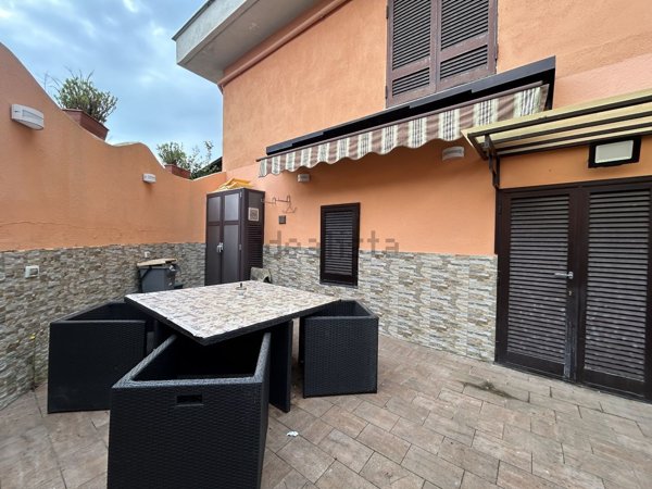 casa indipendente in vendita a Fondi in zona Rio Claro