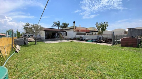 appartamento in vendita a Fondi in zona Rio Claro
