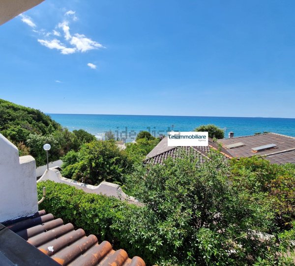casa indipendente in vendita a Fondi