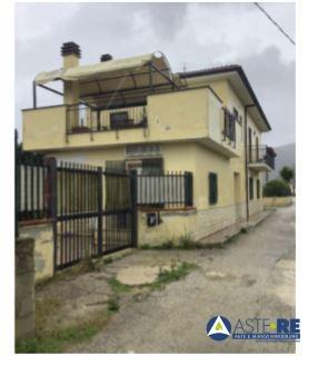 appartamento in vendita a Fondi