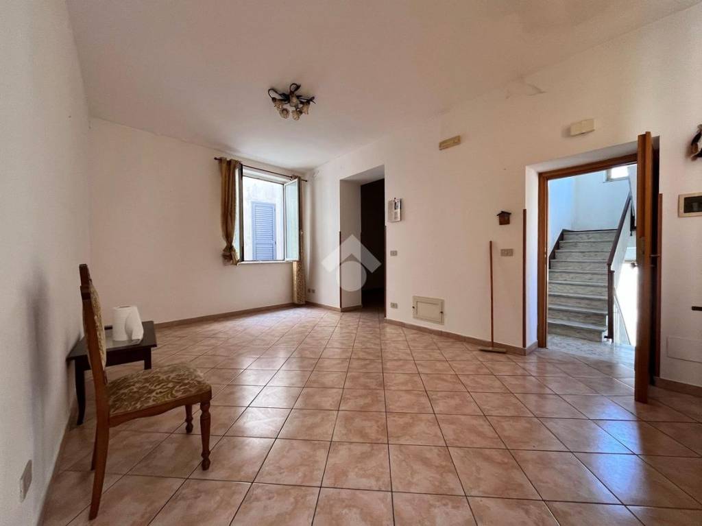 appartamento in vendita a Fondi