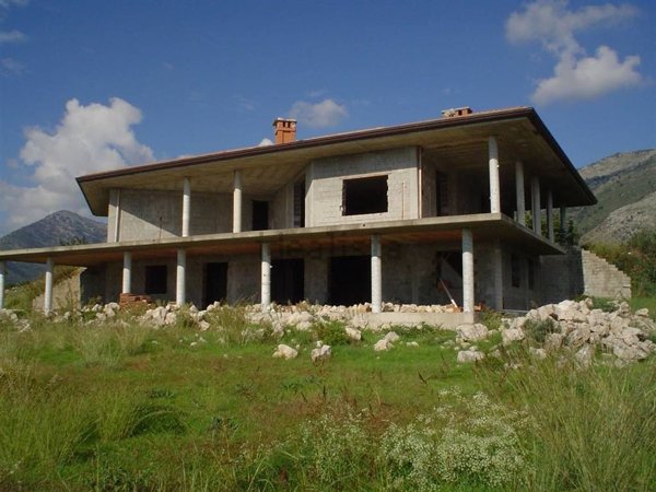 casale in vendita a Fondi