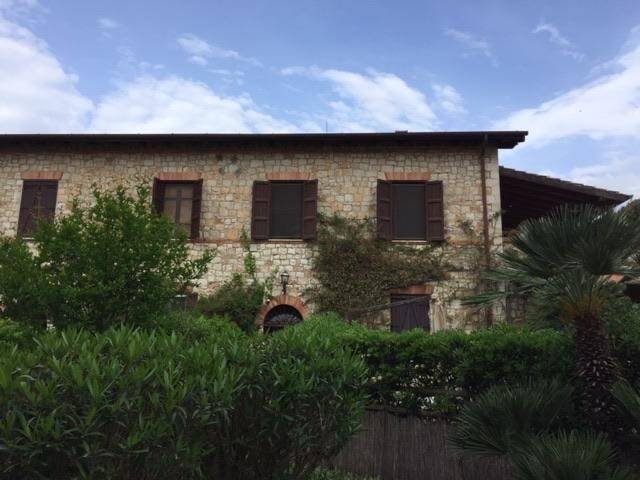 appartamento in vendita a Fondi