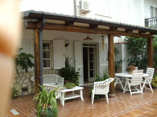 casa indipendente in vendita a Fondi