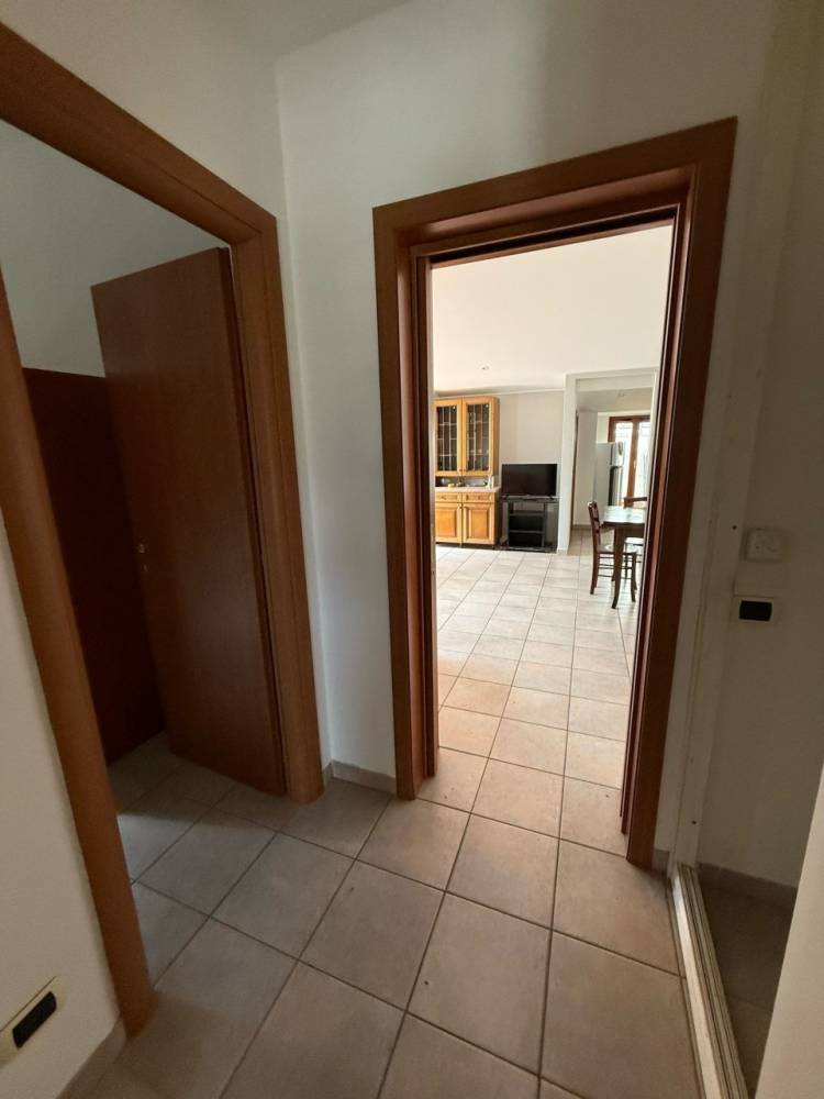 appartamento in vendita a Fondi in zona Salto di Fondi