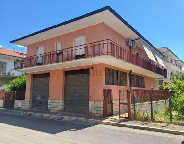 appartamento in vendita a Fondi