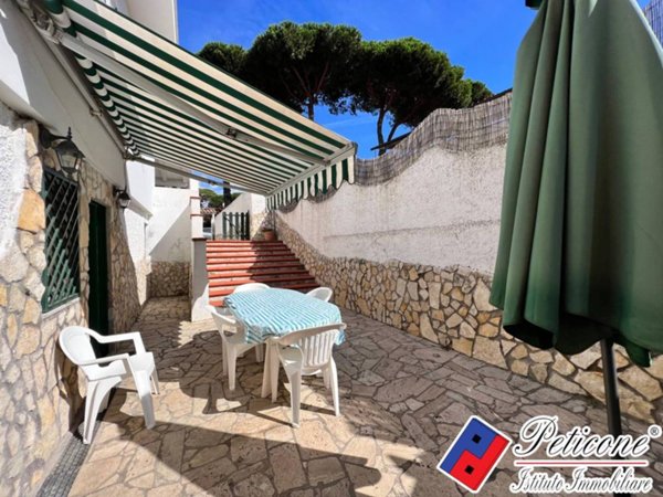 appartamento in vendita a Fondi in zona Rio Claro