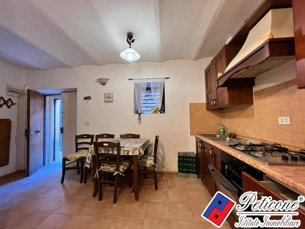 appartamento in vendita a Fondi