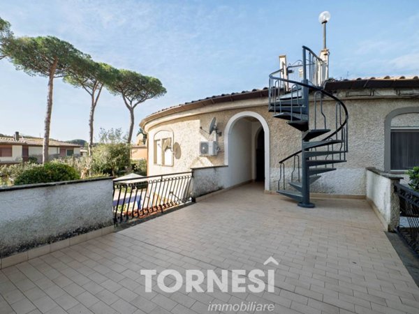 appartamento in vendita a Fondi in zona Rio Claro