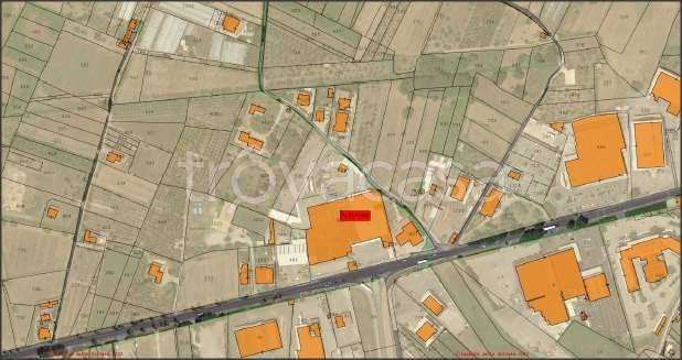 locale commerciale in vendita a Fondi