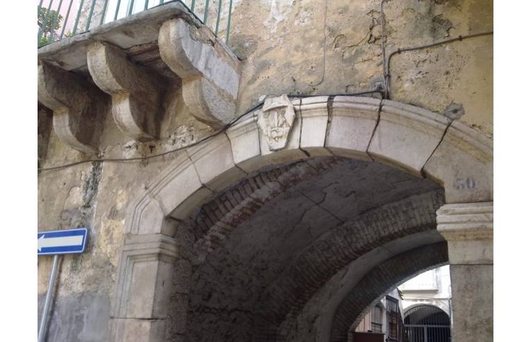 intera palazzina in vendita a Fondi