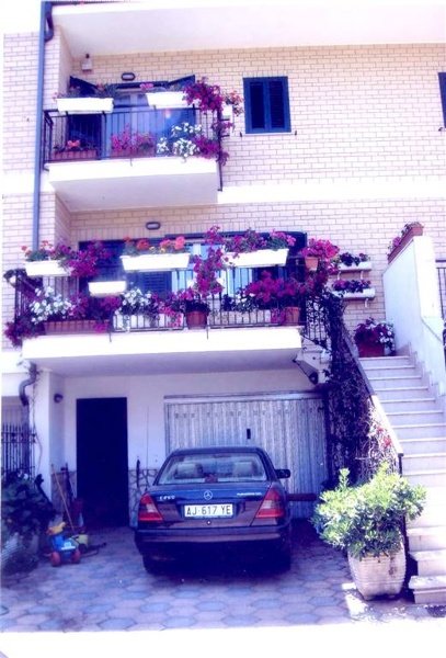 casa indipendente in vendita a Fondi