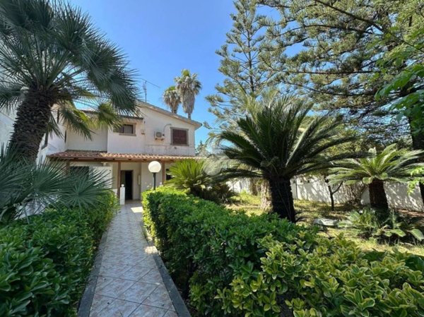 appartamento in vendita a Fondi