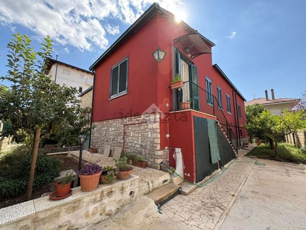 appartamento in vendita a Fondi