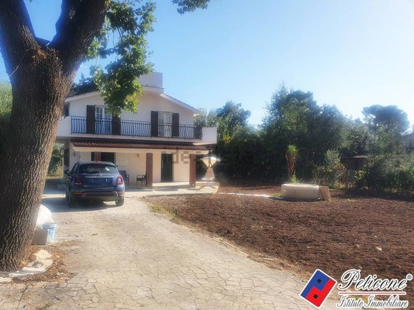 casa indipendente in vendita a Fondi in zona San Magno