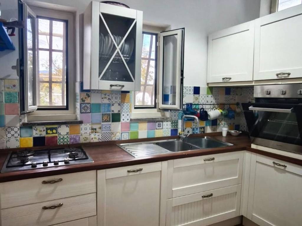 casa indipendente in vendita a Fondi in zona Rio Claro