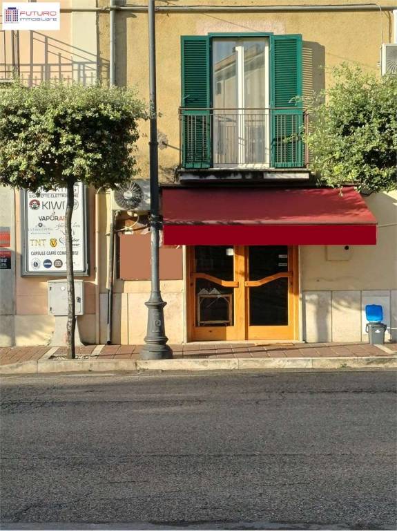 negozio in vendita a Fondi