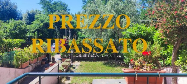 casa indipendente in vendita a Fondi