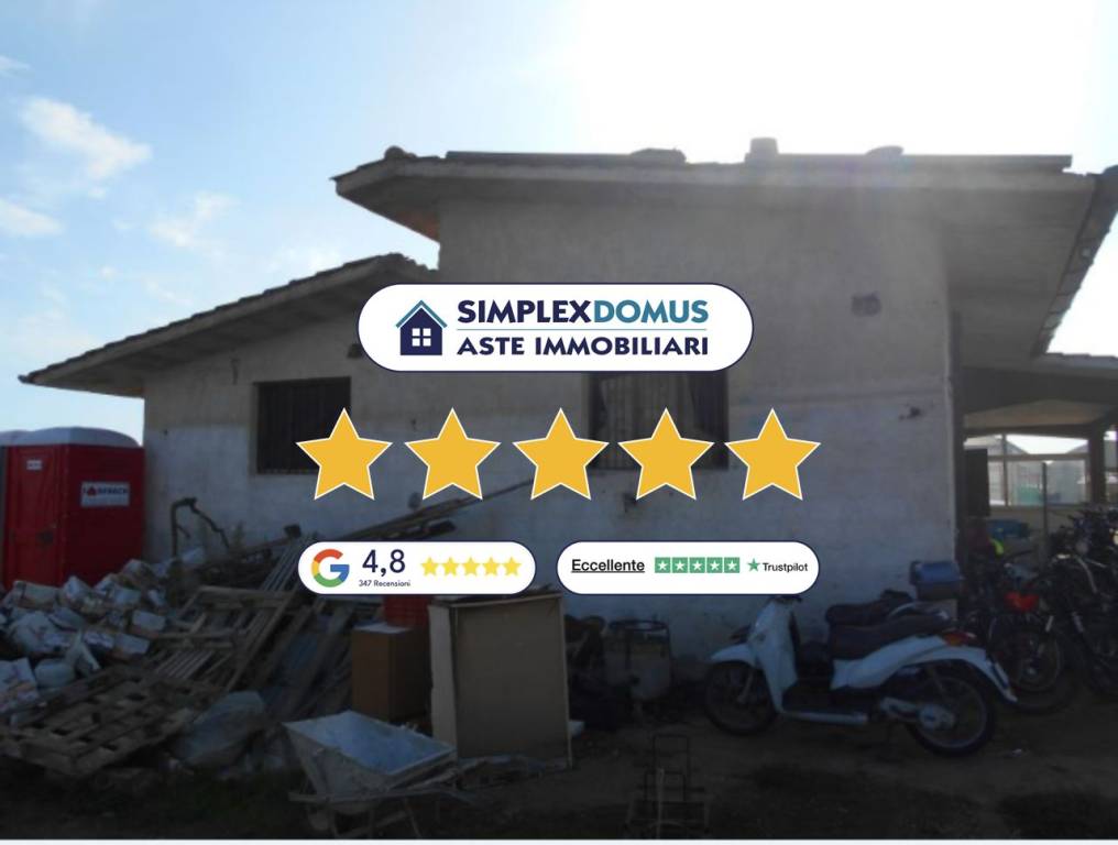 casa indipendente in vendita a Fondi