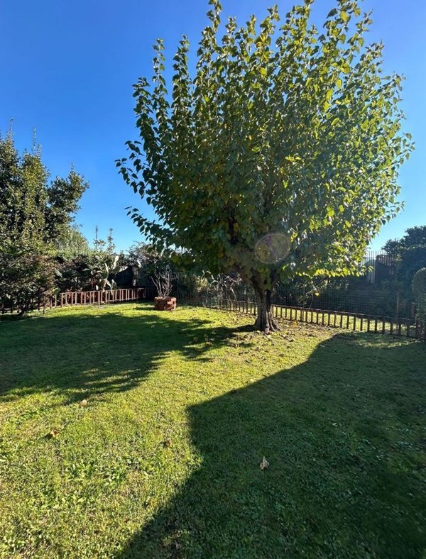 casa indipendente in vendita a Fondi