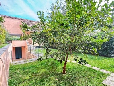 casa indipendente in vendita a Fondi