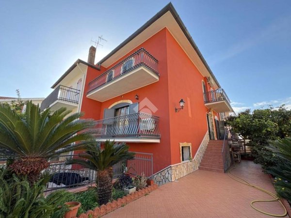 appartamento in vendita a Fondi in zona Querce