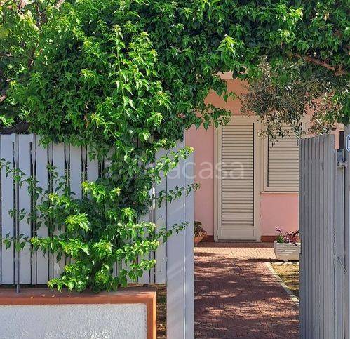 casa indipendente in vendita a Fondi