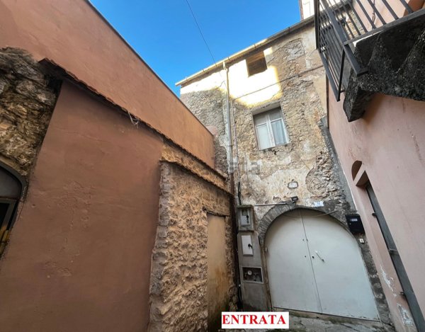 appartamento in vendita a Fondi