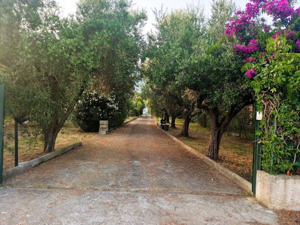 casa indipendente in vendita a Fondi