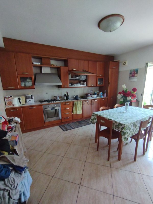 casa indipendente in vendita a Fondi