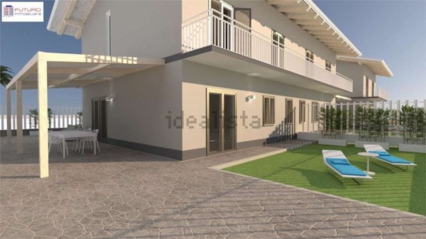 casa indipendente in vendita a Fondi