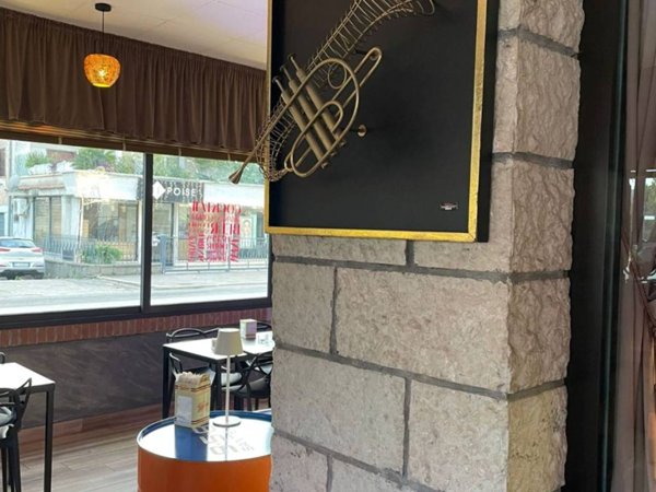 negozio in vendita a Fondi