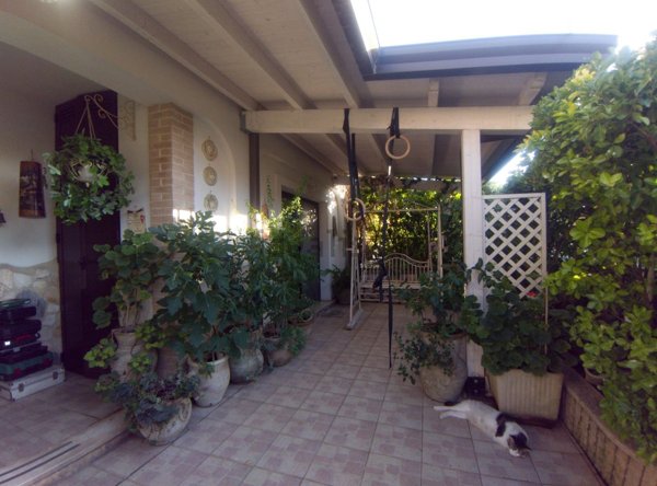 casa indipendente in vendita a Fondi