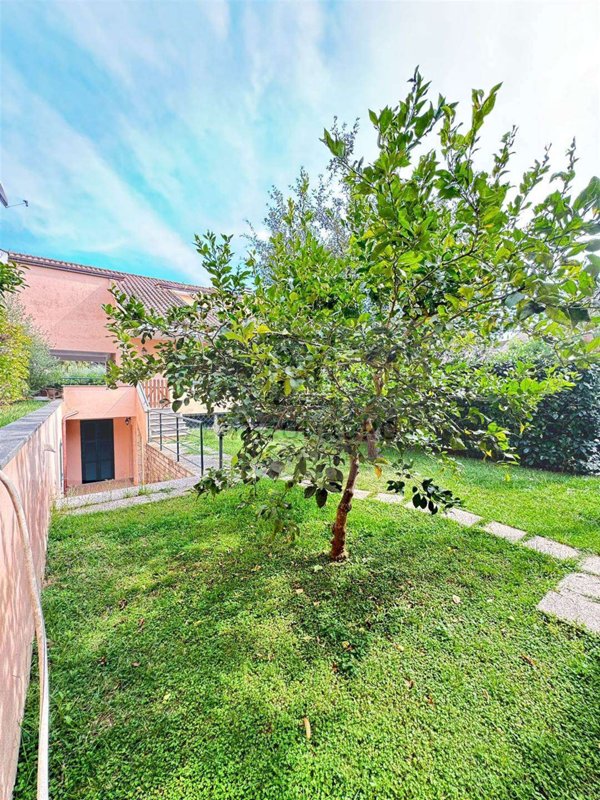 villa in vendita a Fondi