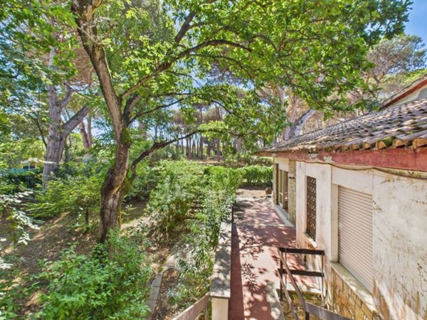 casa indipendente in vendita a Fondi in zona Rio Claro