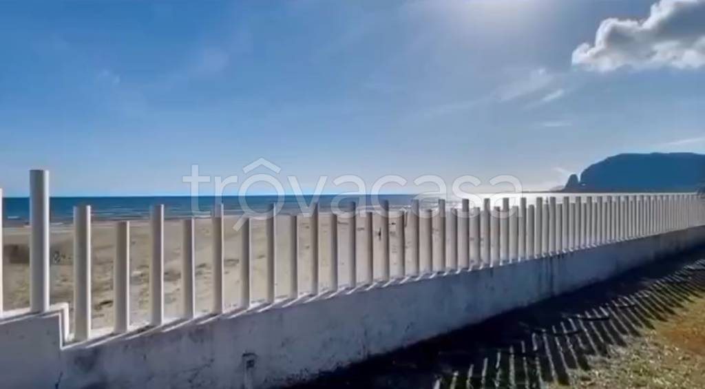 casa indipendente in vendita a Fondi