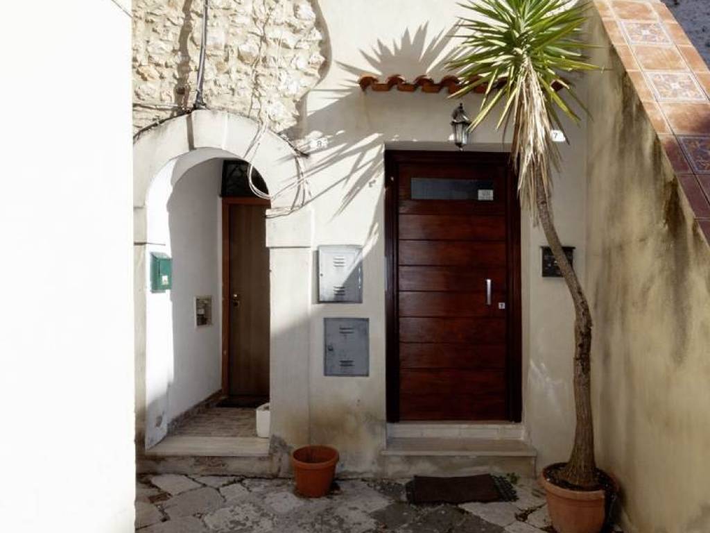 appartamento in vendita a Fondi