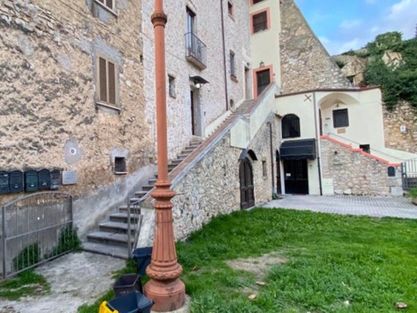 appartamento in vendita a Fondi