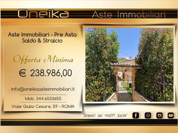 casa indipendente in vendita a Fondi