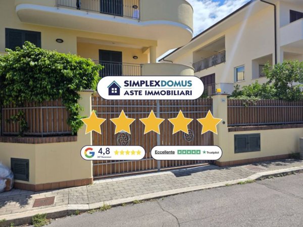 casa indipendente in vendita a Fondi